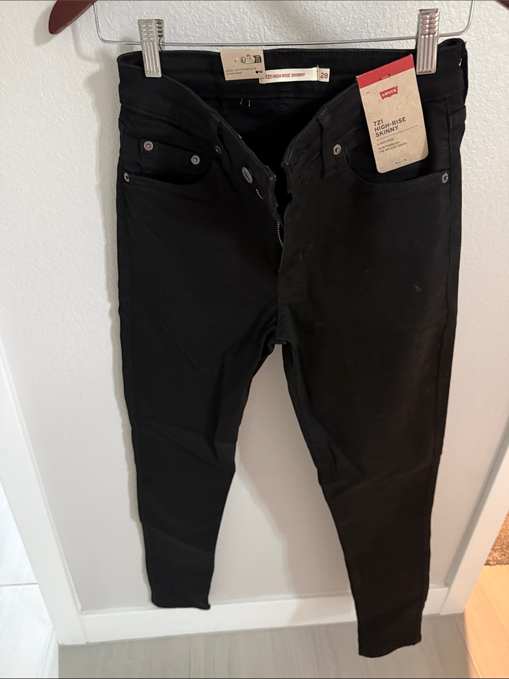 Levi's Black High-Rise Skinny Jeans